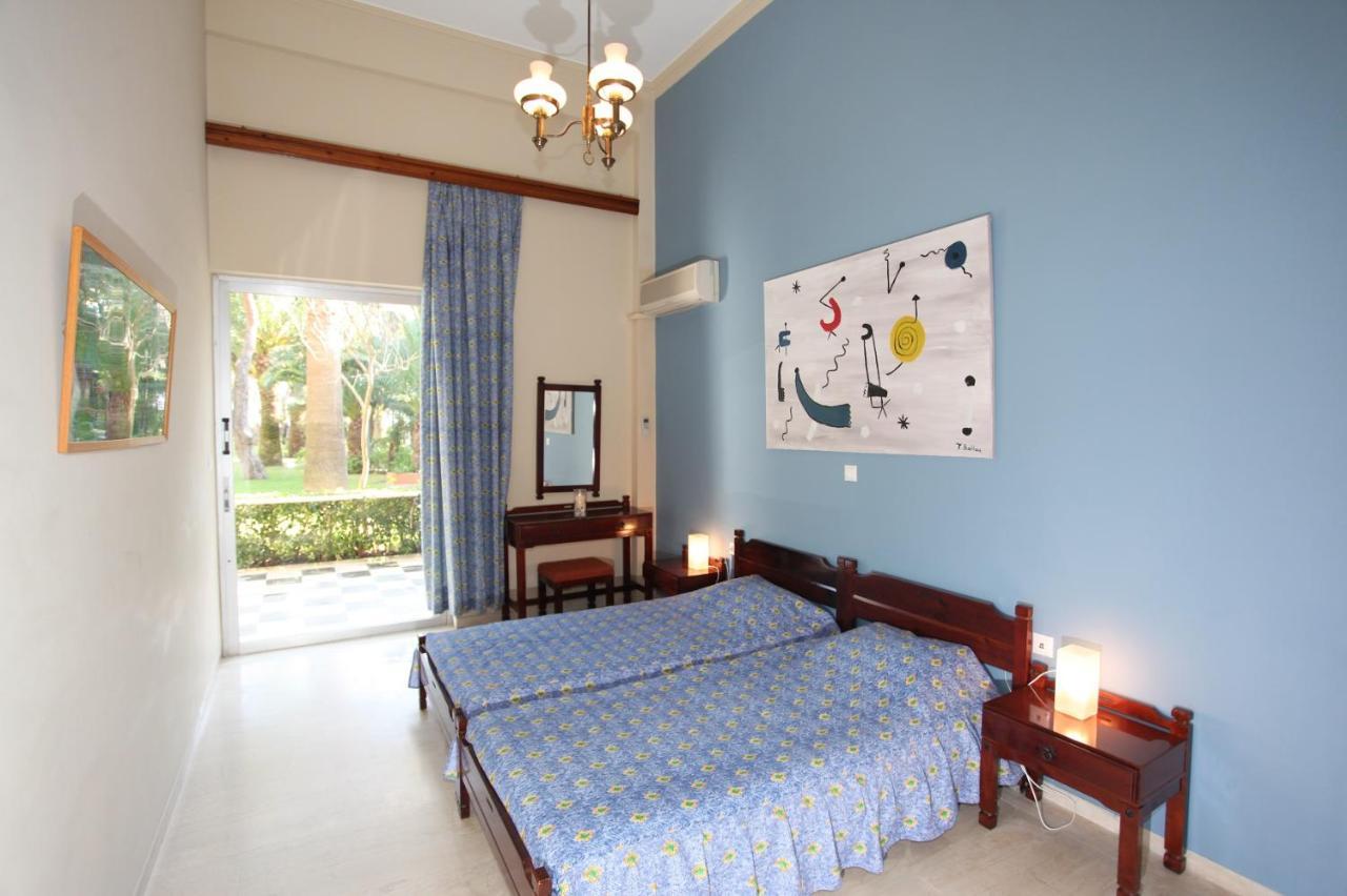Ballos Apartments Nea Makri Exterior photo